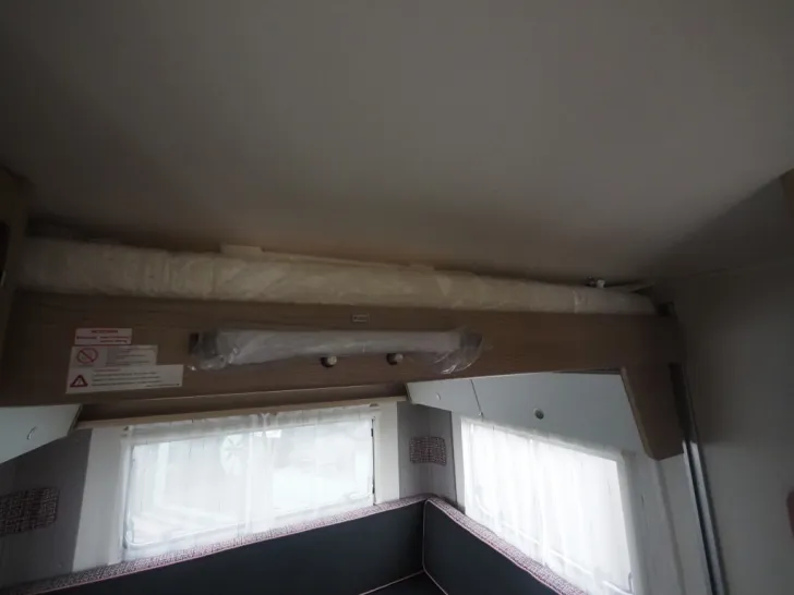 Fahrzeugbild Dethleffs Aero Up 460 KR, Touring, Styling, Duschpakete #11