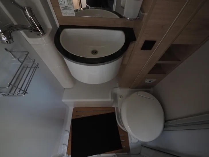 Fahrzeugbild Dethleffs Globebus I1 Active-Paket, Automatik, uvm. ! #17