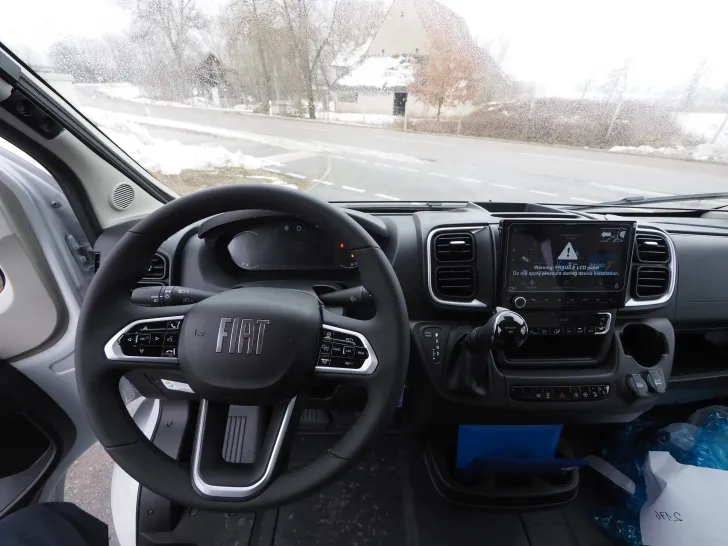 Fahrzeugbild Dethleffs Globebus Camp T4 Active, Autom., ACC, LED #5