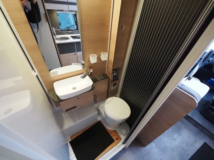 Fahrzeugbild Dethleffs Globebus I4 Active, Autom., Modell 2026 ! #12