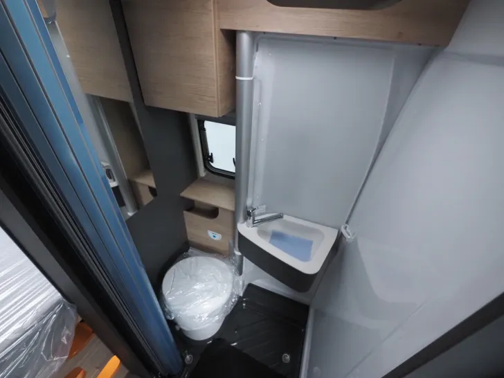 Fahrzeugbild Dethleffs Globetrail 600 DS, 180 PS Aut., Navi/Kam, D+E #13