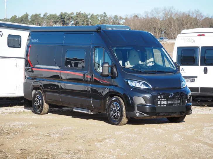 Fahrzeugbild Dethleffs Globetrail 600 DR, 180 PS Aut., Navi, 6E Heiz. #2