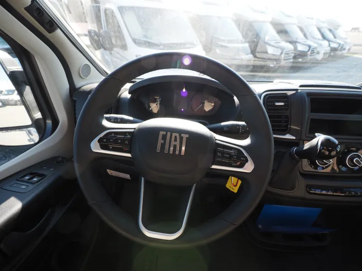 Fahrzeugbild Dethleffs Globetrail 600 DS, Automatik u. Chassispaket #5