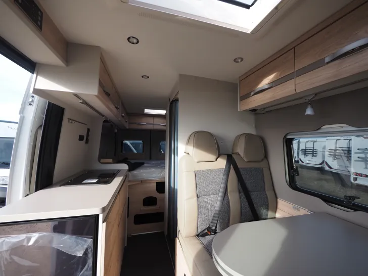 Fahrzeugbild Dethleffs Globetrail 600 DK, Aut.,Wohnraumklima,Dieselh. #10