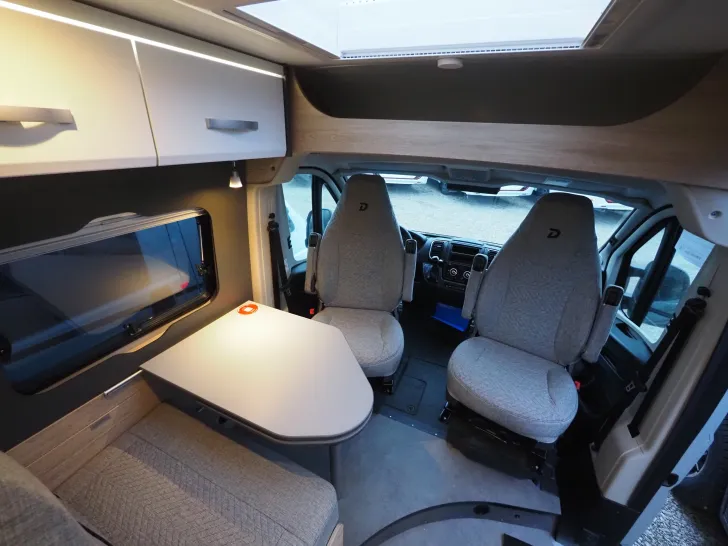 Fahrzeugbild Dethleffs Globetrail 600 DR, Auto., Chassis/El./Komf., uvm #6