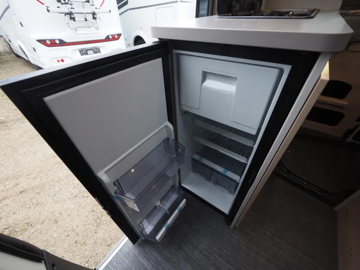 Fahrzeugbild Dethleffs Globetrail 540 DR, Aut., Pakete, Duo, 6E Heiz. #10