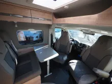 Fahrzeugbild Dethleffs Globetrail 600 DS, Chassispaket, Autom., Marki. #6