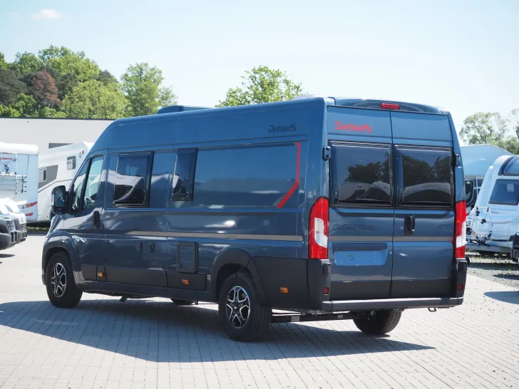 Fahrzeugbild Dethleffs Globetrail 640 ER, 180 PS, Maxi, Automatik #3