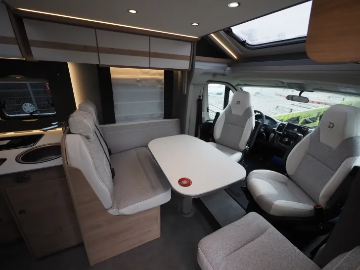 Fahrzeugbild Dethleffs Just Camp T 7052 DBM Active, Autom., MJ 2026 #7