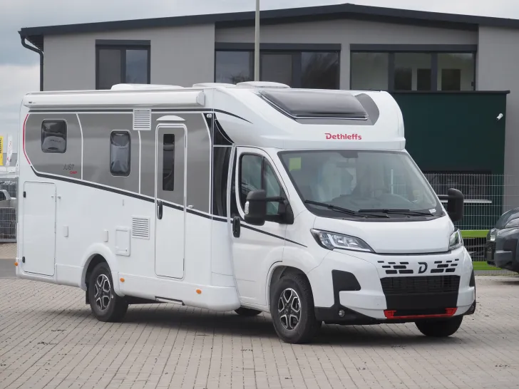 Fahrzeugbild Dethleffs Just Camp T 7052 EB, Active Paket, Automatik #2