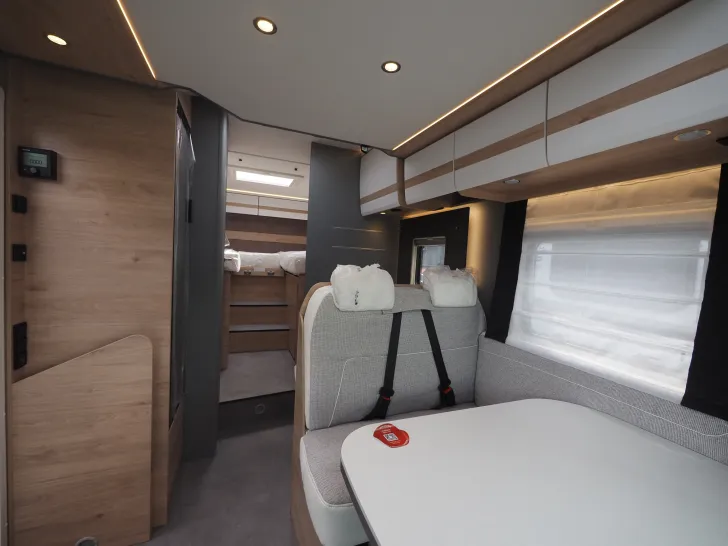 Fahrzeugbild Dethleffs Just Camp T 7052 EB, Active Paket, Automatik #8