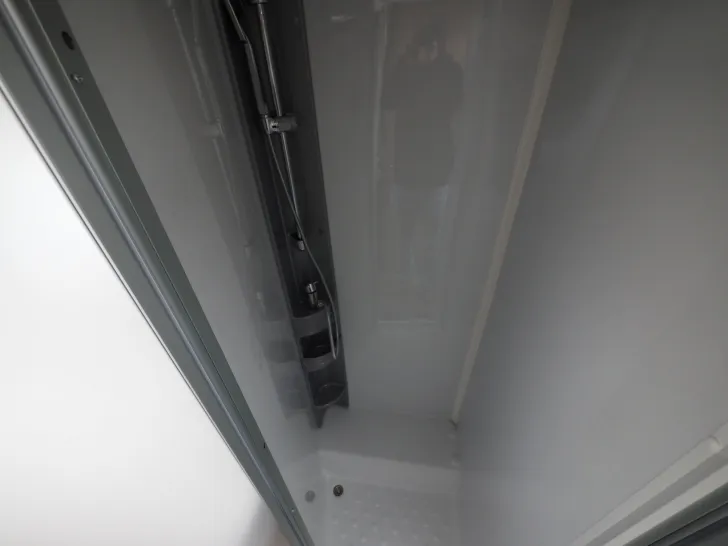 Fahrzeugbild Dethleffs Just Camp T 7052 EB, Hubbett, Isofix, Markise #12