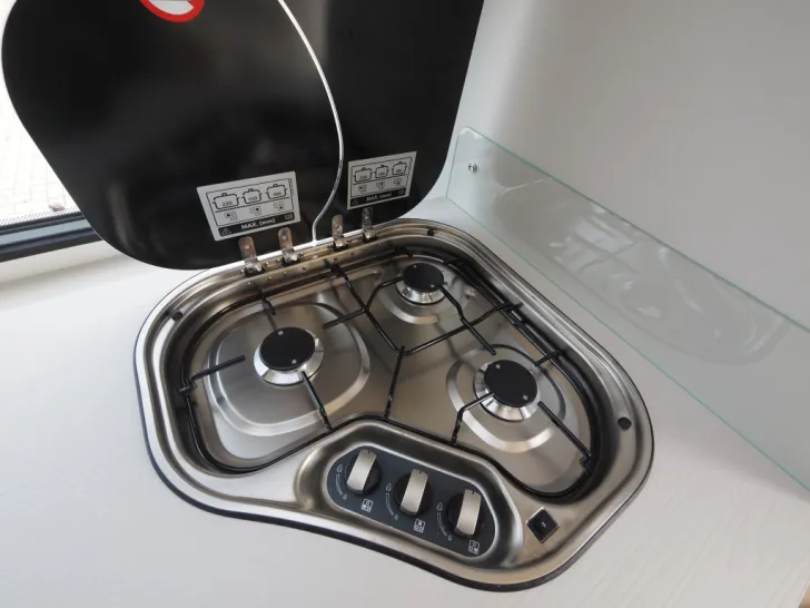 Fahrzeugbild Dethleffs Nomad 490 BLF, Styling-Wasser-Autark, uvm. #9