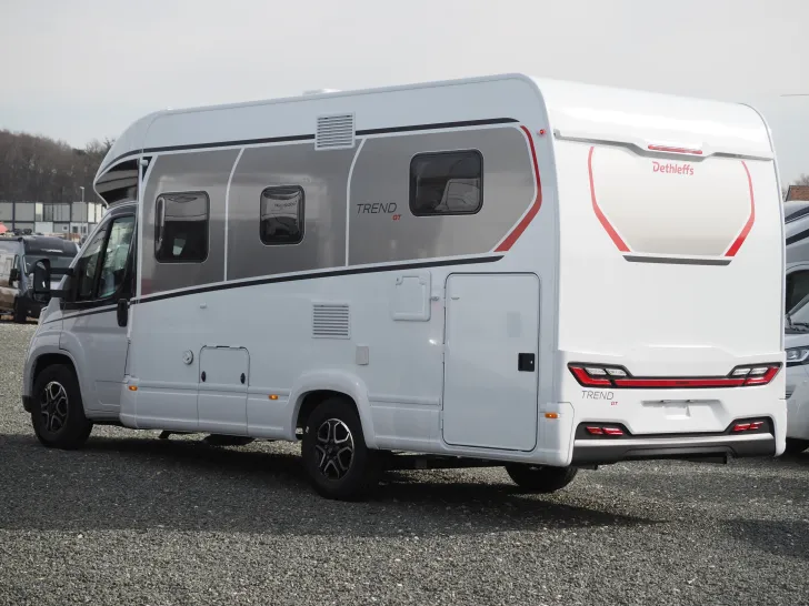 Fahrzeugbild Dethleffs Trend T 6877 DB GT Pak., Assist, Auto., Family #3