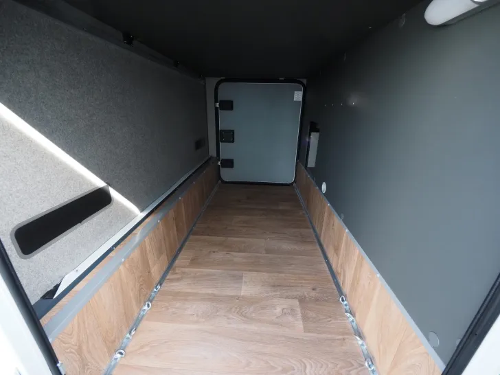 Fahrzeugbild Dethleffs Trend I 7057 EBL, 180 PS Auto., Face-To-Face #4