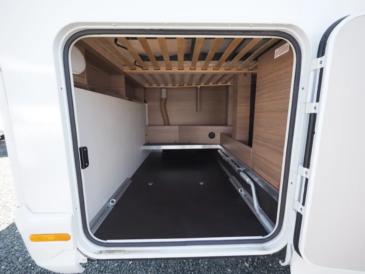 Fahrzeugbild Knaus L!VE WAVE 650 MF, Navi, Markise, uvm. #4