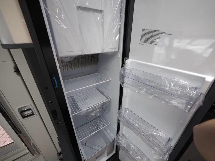 Fahrzeugbild Laika KOSMO H 1409, 180 PS Auto., Multimedia/Kam. #13