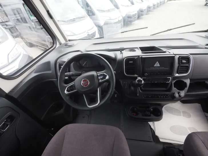 Fahrzeugbild Laika KOSMO H 1409, 180 PS Auto., Multimedia/Kam. #20