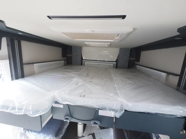 Fahrzeugbild Laika KOSMO L 105, Automatik, Radträger, Rundsitzgr. #7