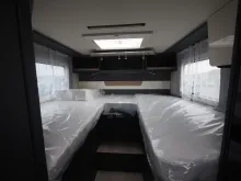 Fahrzeugbild Laika KOSMO L 319, Komfortpaket, Hubbett #11