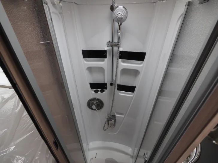 Fahrzeugbild Laika ECOVIP L 4009, Alde,Chassis Pro & Safety Pack #13