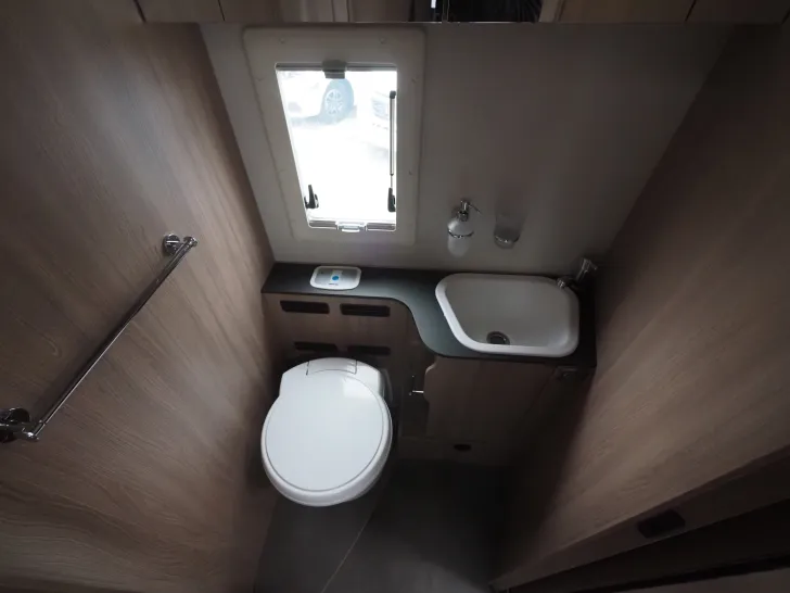 Fahrzeugbild Laika ECOVIP L 4009, Alde,Chassis Pro & Safety Pack #17