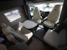 Fahrzeugbild Laika KOSMO L 409, Hubbett, Multimedia, uvm. #5