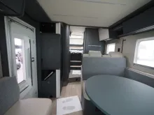 Fahrzeugbild Laika KOSMO L409, Automatik, Multimedia/Kamera #7