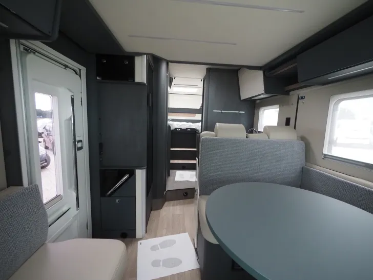 Fahrzeugbild Laika KOSMO L409, Automatik, Multimedia/Kamera #7