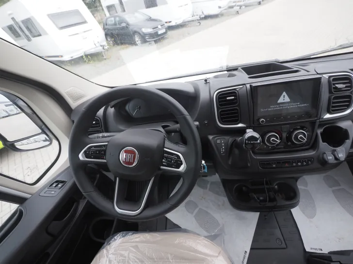 Fahrzeugbild Laika KOSMO L409, Automatik, Multimedia/Kamera #19