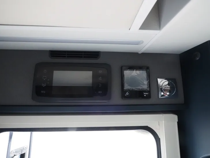 Fahrzeugbild Laika KREOS L 5009, Klima, Solar, Navi, Markise uvm #18