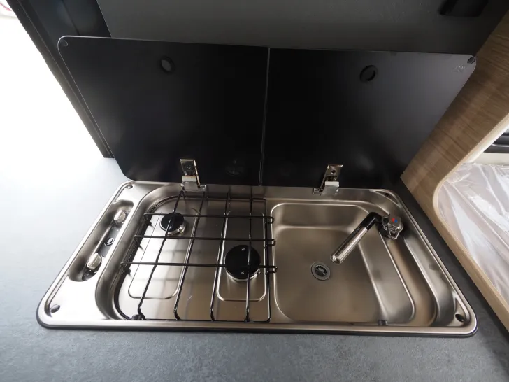 Fahrzeugbild Pössl Trenta 600, 3.Bett, Isofix, Assistenz, Tageszul. #9