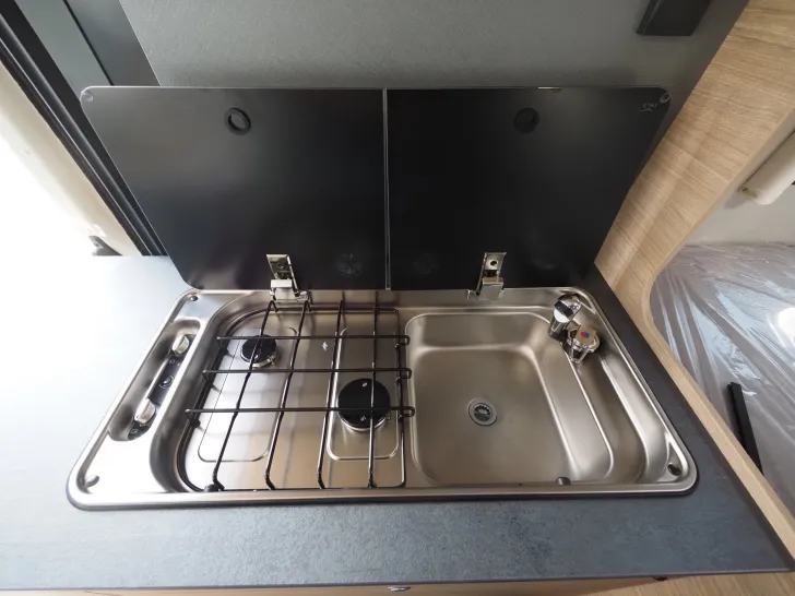 Fahrzeugbild Pössl Trenta 600, Rahmenfenster, Markise, Radtr. uvm #10