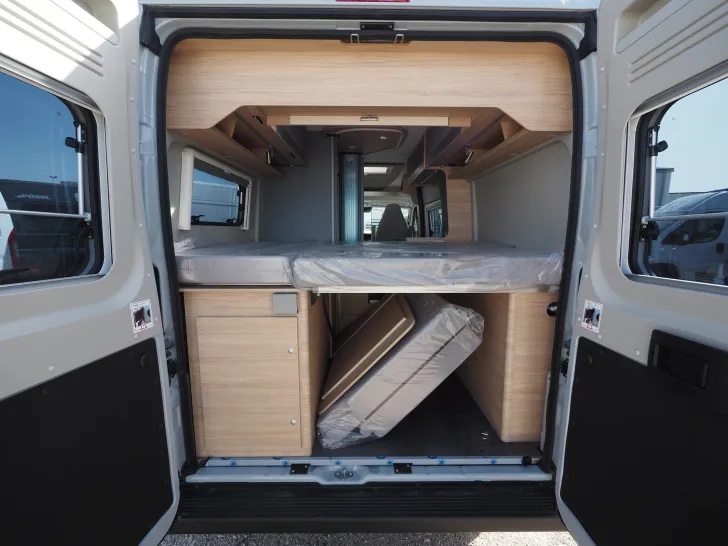 Fahrzeugbild Pössl TRENTA 600 R Heavy, Markise, Radträger, uvm. #13