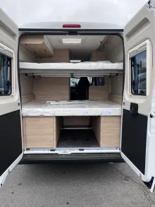 Fahrzeugbild Roadcar R 601, 4 Personen-Fahrzeug, Markise, Radtr. #31