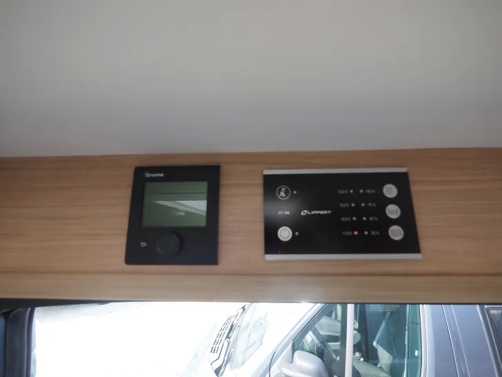 Fahrzeugbild Roadcar R 601, Doppel-Stockbett im Heck, Tageszul. #16