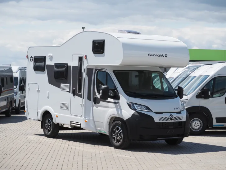 Fahrzeugbild Sunlight A 60, Neues Modell, mit Automatik ! #2