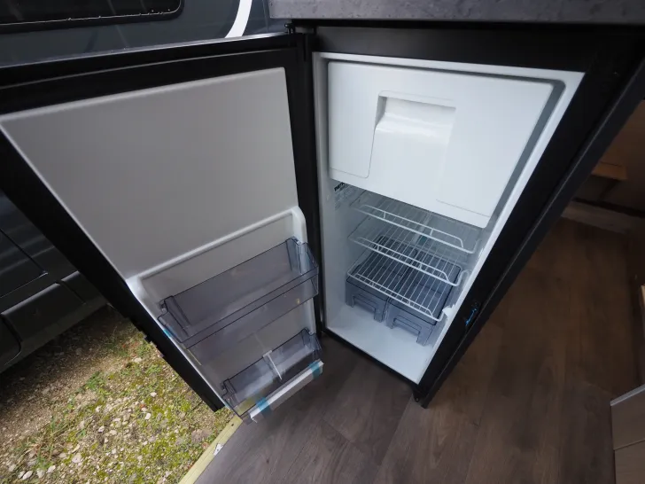 Fahrzeugbild Sunlight CLIFF 640 X, 180 PS Maxi Auto., Markise uvm. #9