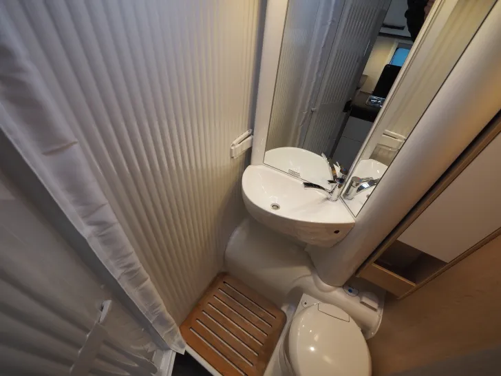 Fahrzeugbild Sunlight V 66 Adventure Edition, Automatik, Modell 2026 #13