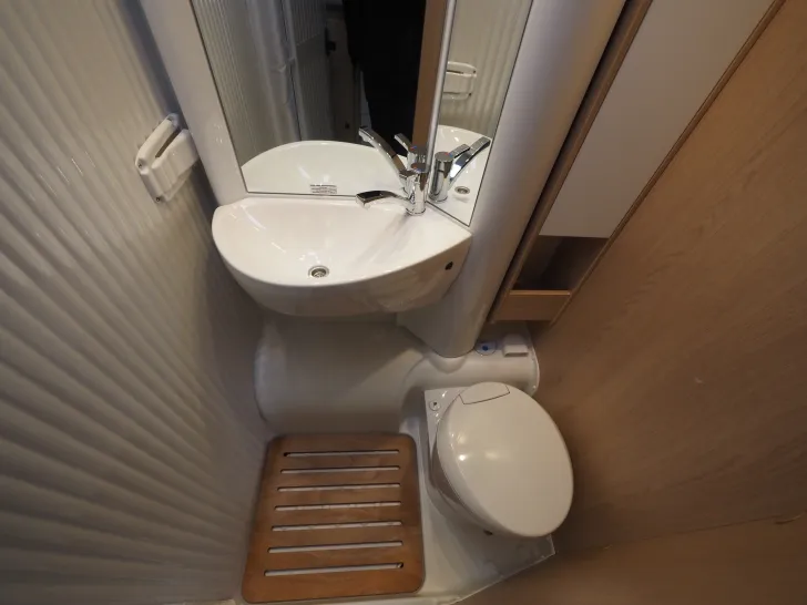 Fahrzeugbild Sunlight V 66 Adventure Edition, Automatik, Modell 2026 #14