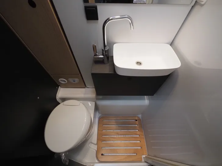 Fahrzeugbild Sunlight T 67 Adventure Edition, Automatik, Modell 2026 #16