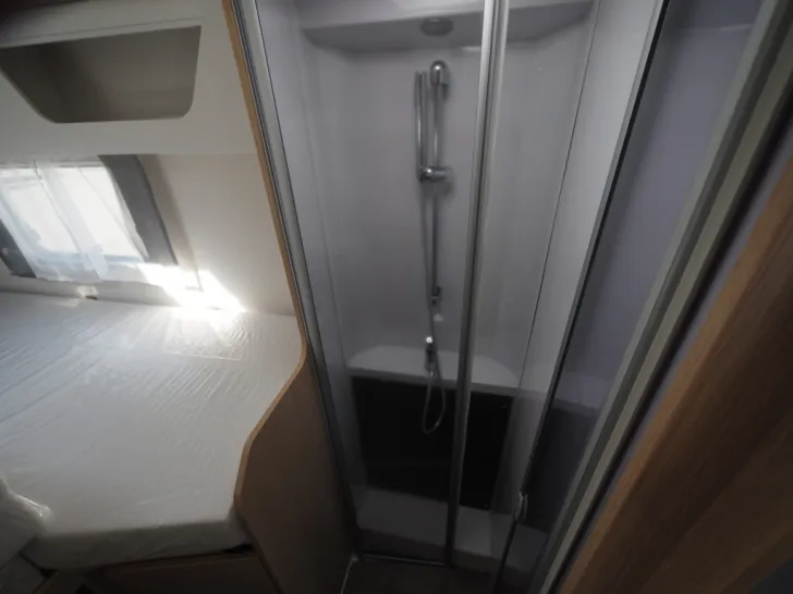 Fahrzeugbild Sunlight T 680 Adventure, Markise, Hubbett, Radtr. uvm. #9