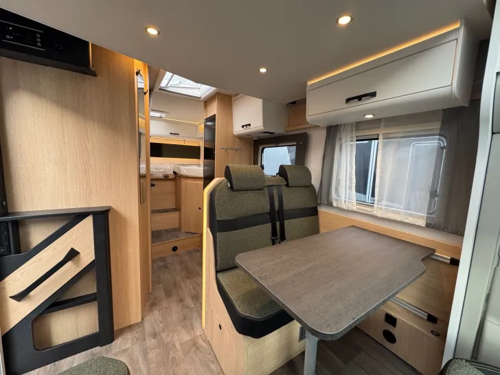 Fahrzeugbild Sunlight T 66S Adventure Edition Chassisfarbe schwarz*Hubbett #10