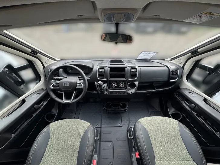 Fahrzeugbild Sunlight T 66S Adventure Edition Chassisfarbe schwarz*Hubbett #8