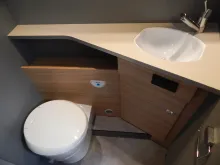 Fahrzeugbild Dethleffs Just 90 T 7052 EB Hubbett #16