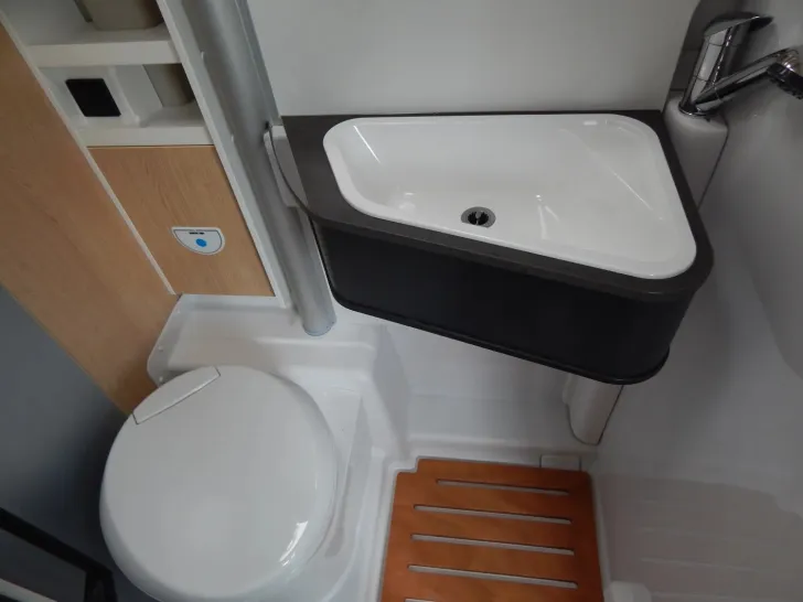 Fahrzeugbild Sunlight Cliff X 600 Fiat #14