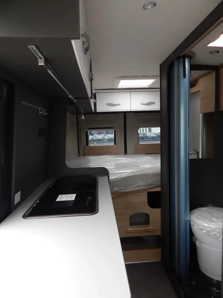 Fahrzeugbild Dethleffs Globetrail 600 DS Fiat Schwenkbad #17