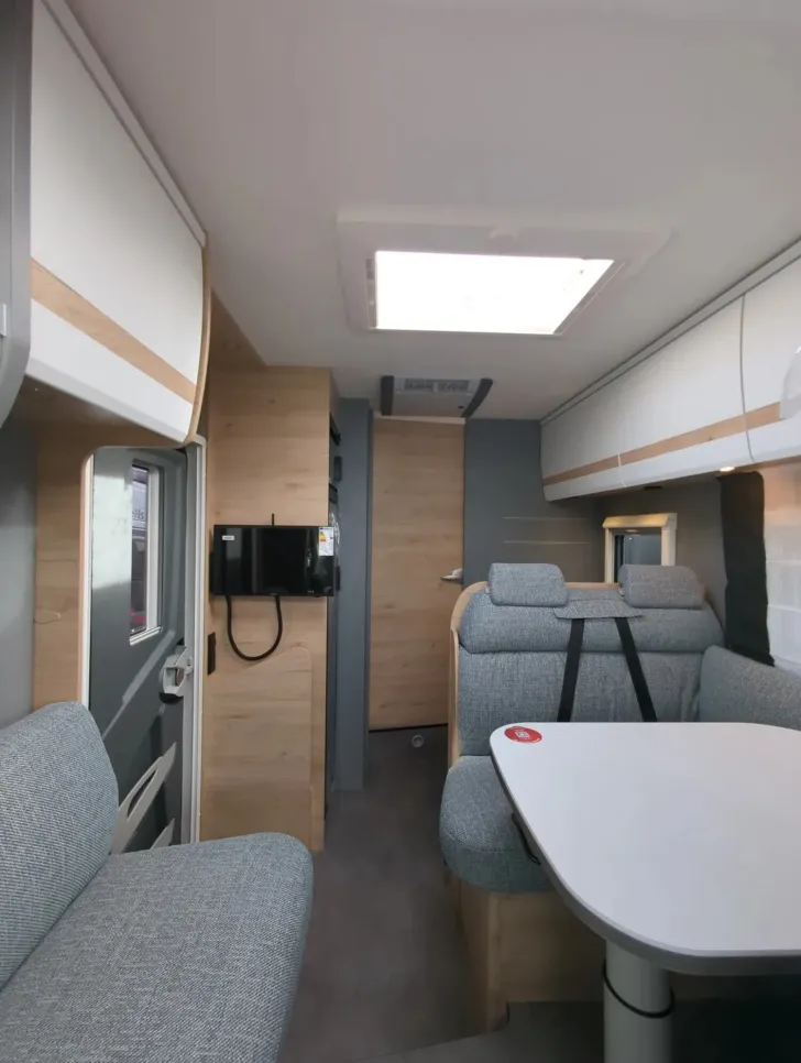 Fahrzeugbild Dethleffs Just Camp TE 741EB Dog Liner Ab November 2026 #9