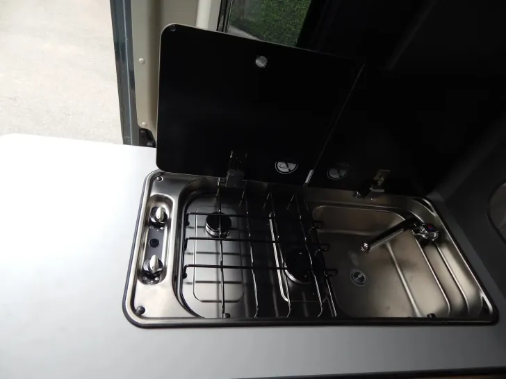 Fahrzeugbild Dethleffs Globetrail 600 ER Fiat Einzelbetten #12