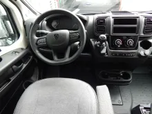 Fahrzeugbild Sunlight Cliff 640 Peugeot #8